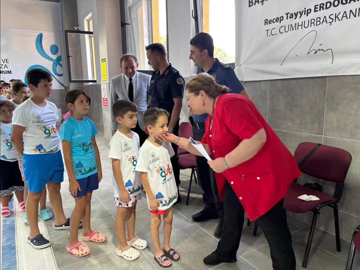 Yüzme Bilmeyen Kalmasın Sertifika Töreni