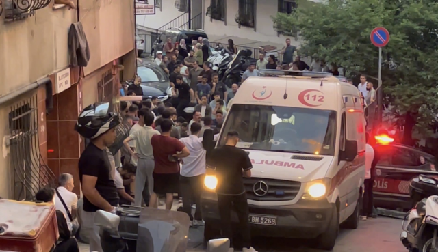 Şişli’de işten dönen abla evde erkek kardeşinin cansız bedenini buldu