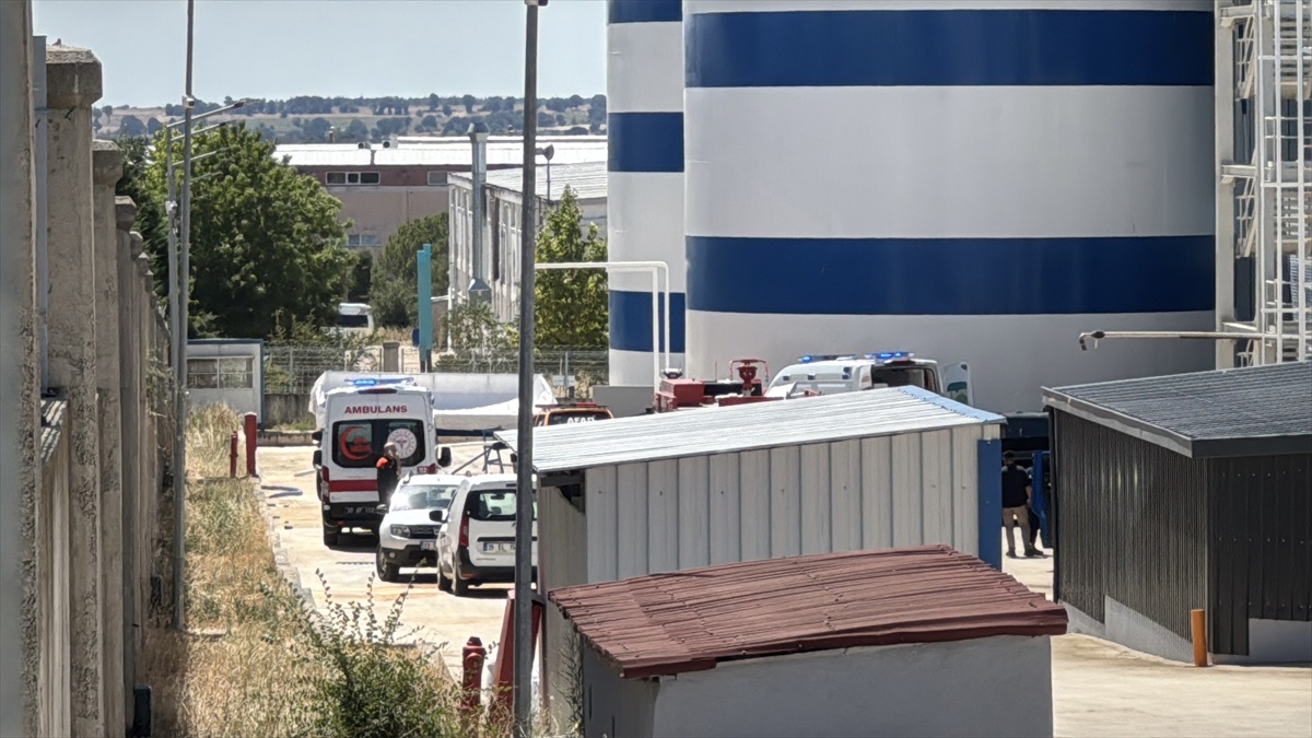 Kırklareli\'nde Fabrika Patlaması: 2 İşçi Hayatını Kaybetti