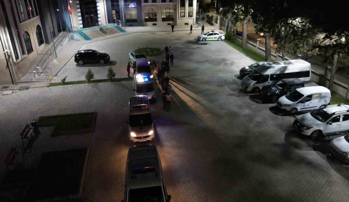 Kütahya\'da Uyuşturucu Operasyonu: 24 Gözaltı