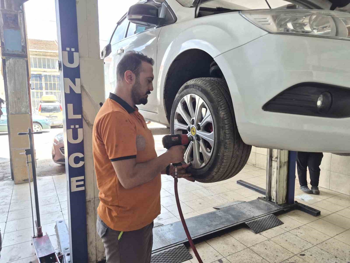 Uzun Yolda Araç Kontrolü Uyarısı