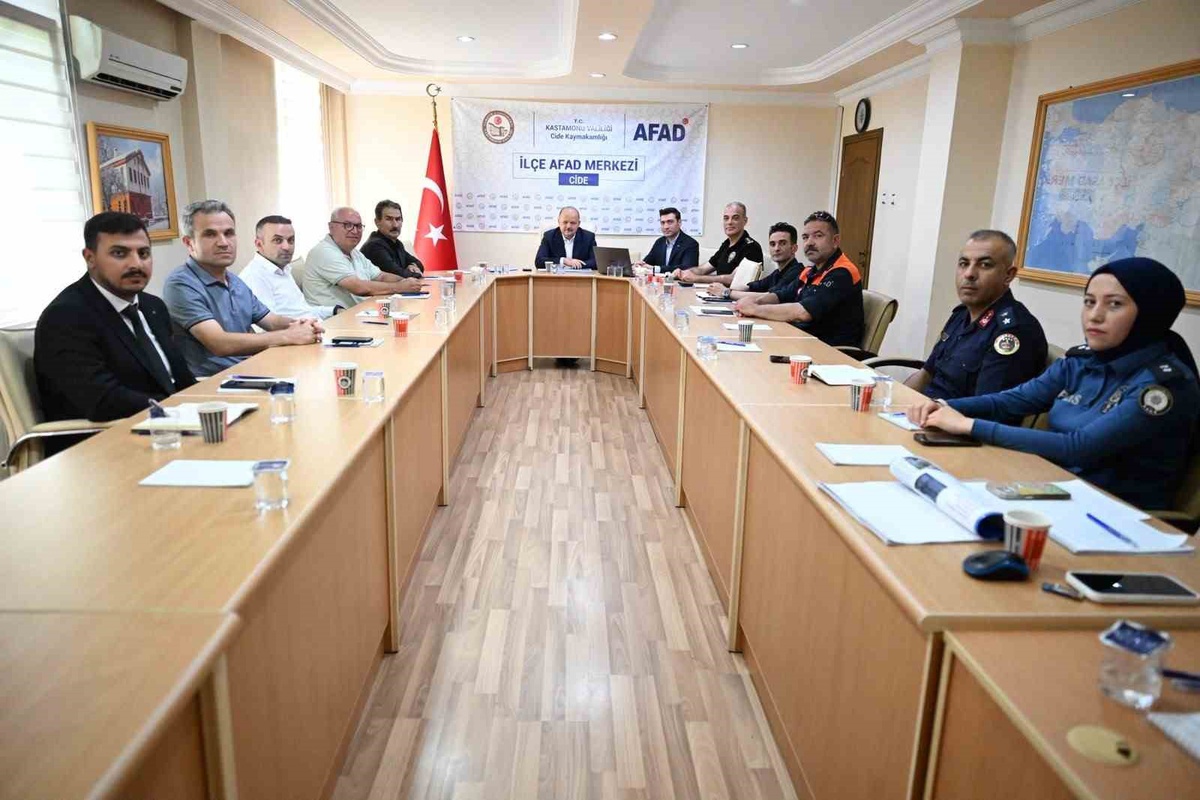Cide\'de Sel Felaketi: Temizlik Çalışmaları Devam Ediyor