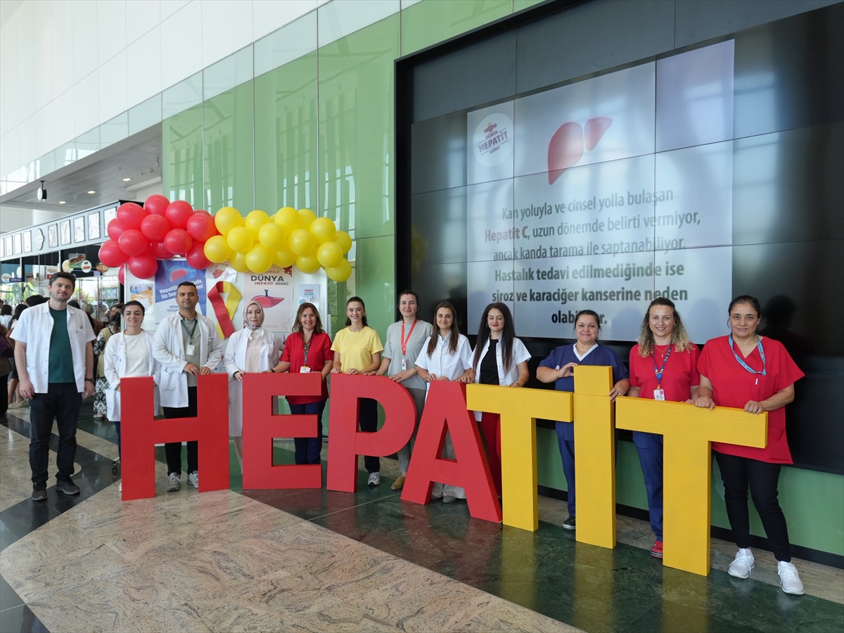 Hepatit Farkındalık Standı Açıldı