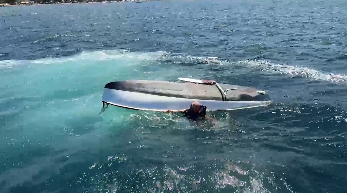 Yelkenli Tekne Alabora Oldu, 70 Yaşındaki Adam Kurtarıldı