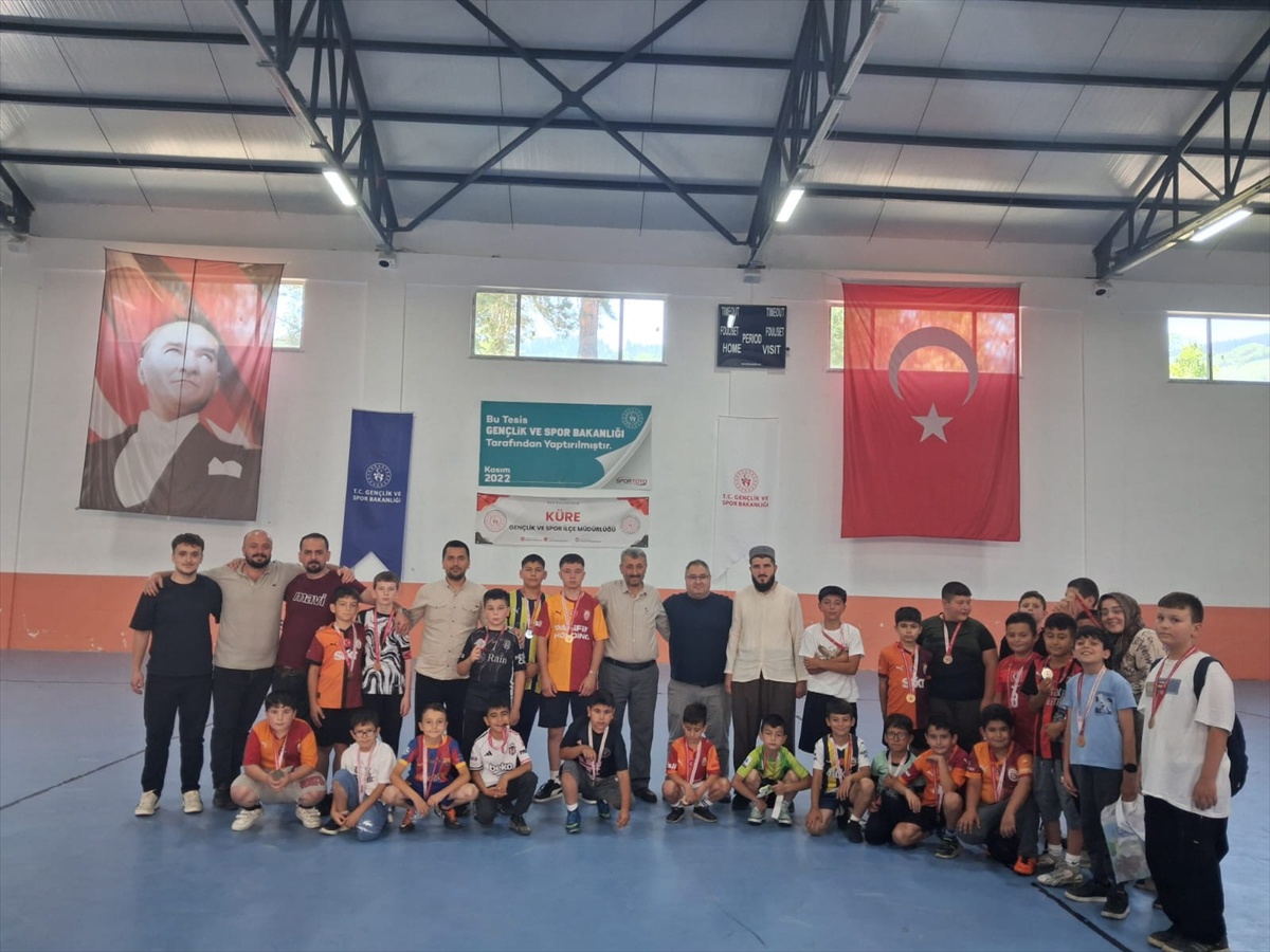 Yaz Kur\'an Kursu Futsal Şampiyonası Tamamlandı