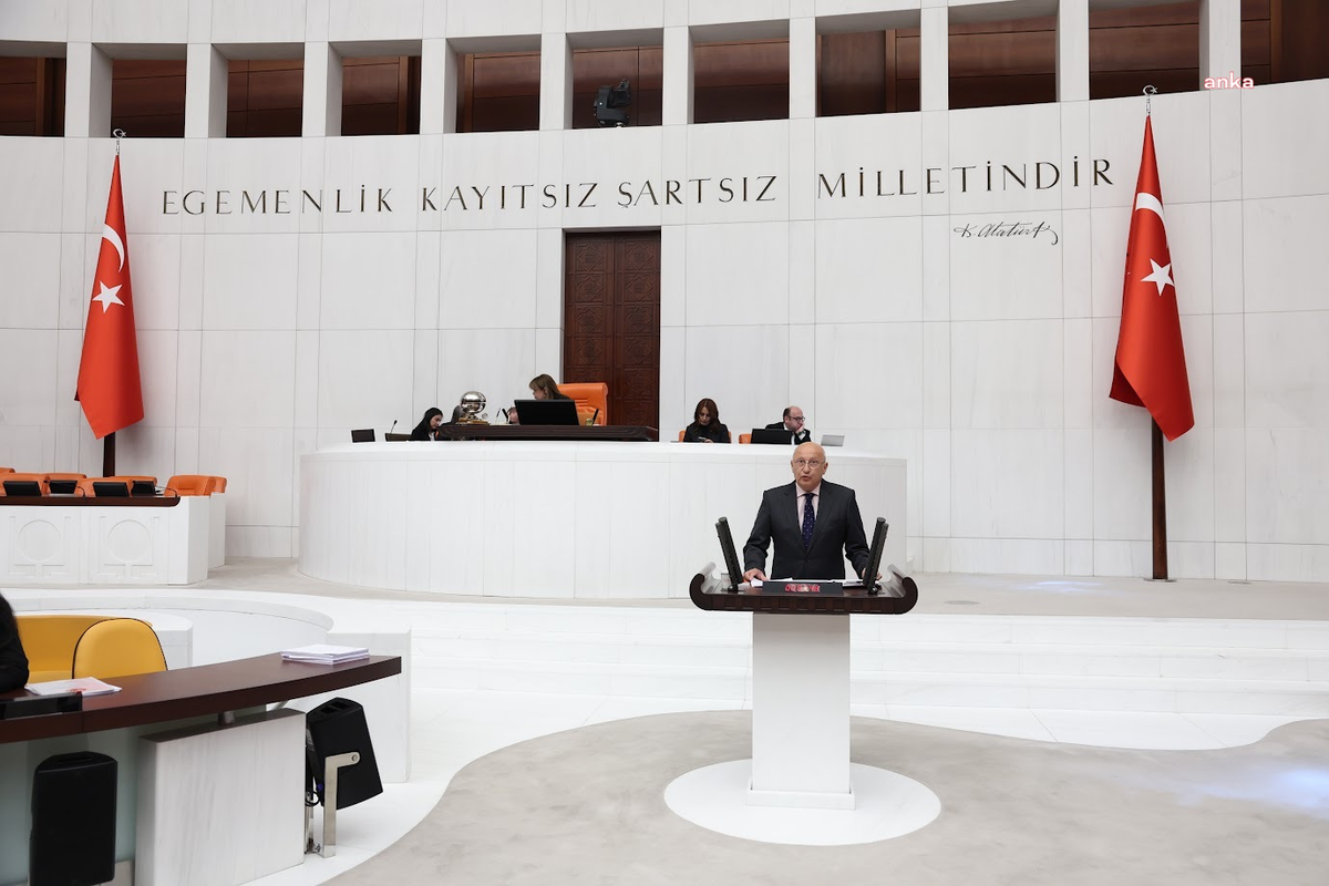 YENİ Parti Genel Başkan Yardımcısı Çakırözer: “Üsküdar halkının iradesine ve Belediye Başkanımıza sahip çıkmaya devam edeceğiz”