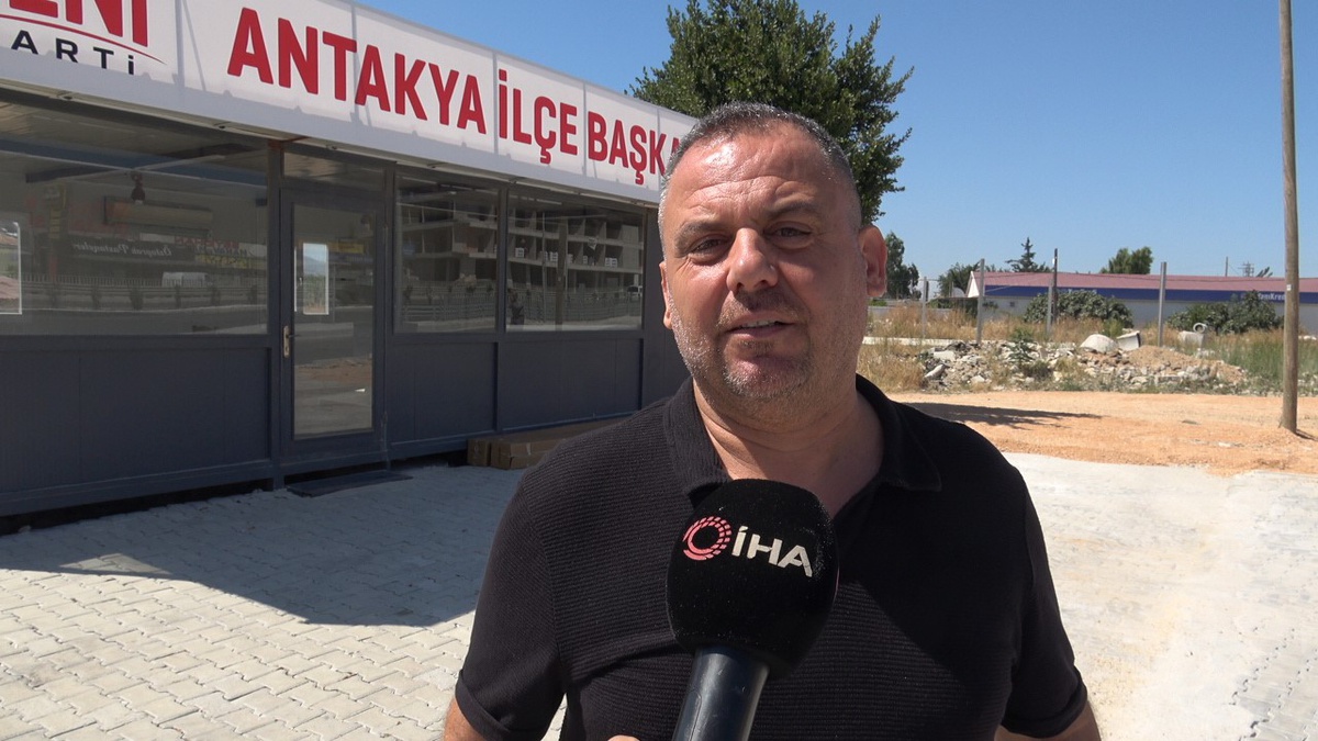 Yeni Parti Antakya\'da Tabelasını Astı