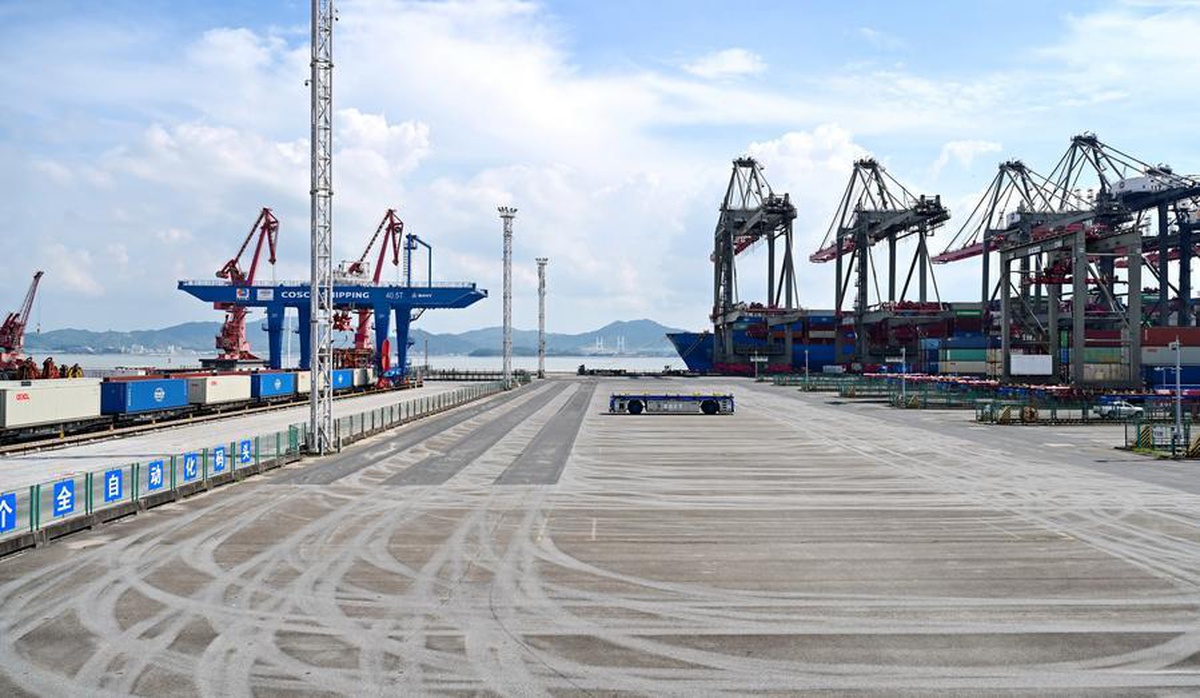 Xiamen\'de Yeni Deniz-Demiryolu Hattı Hizmete Girdi