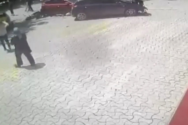 Anne-kızın ölümüne neden olan sürücü; taksisiyle kırmızı ışıkta geçip, 112 kilometre hızla çarpmış