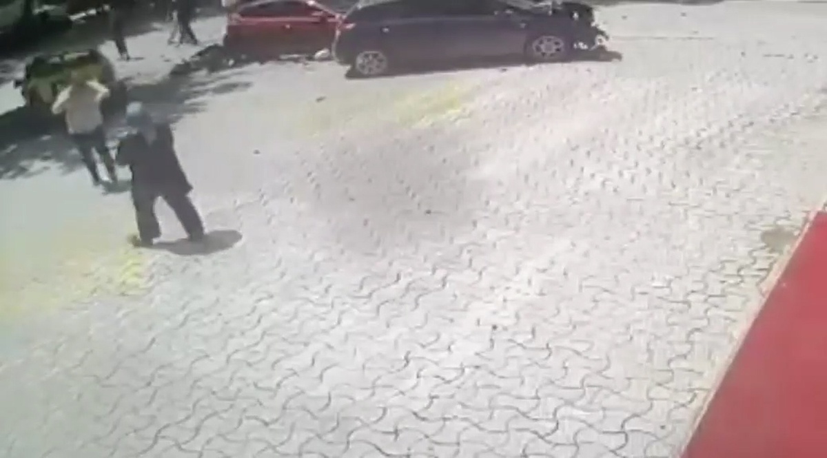 Anne-kızın ölümüne neden olan sürücü; taksisiyle kırmızı ışıkta geçip, 112 kilometre hızla çarpmış
