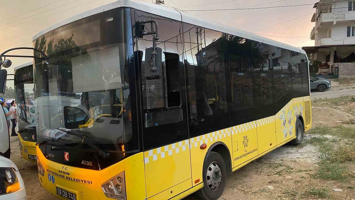 Aydın Büyükşehir otobüsleri tahliye için beklemede
