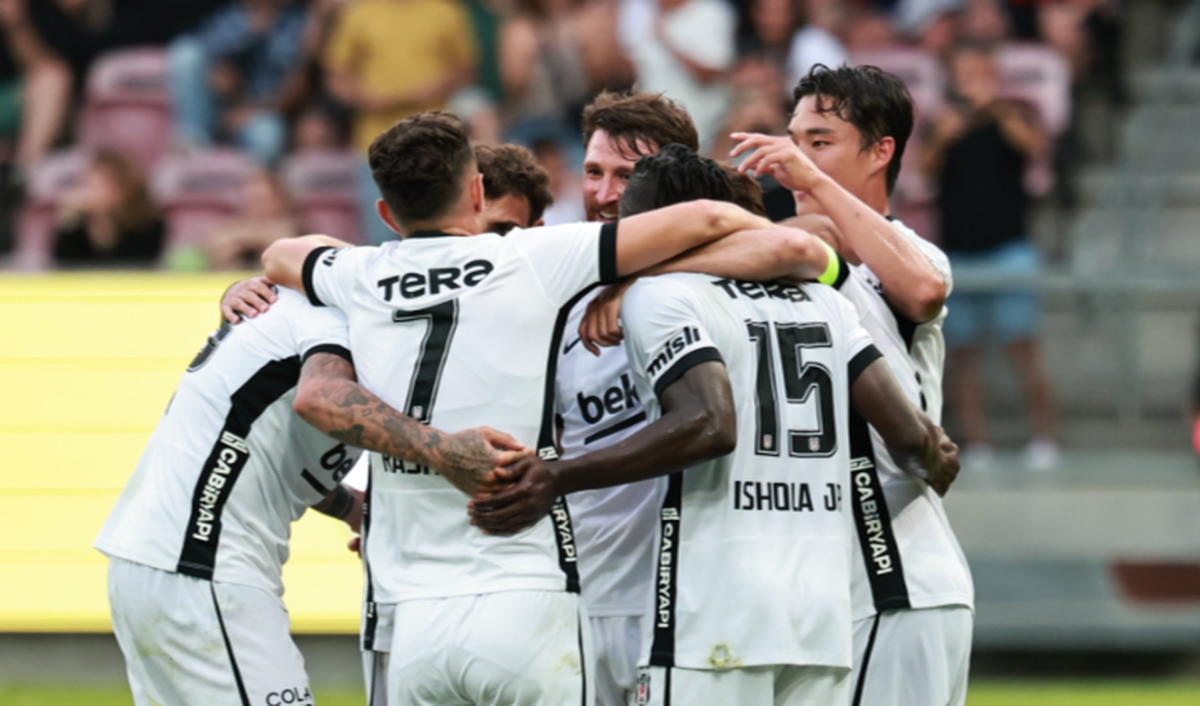 Beşiktaş, Midtjylland\'ı Geçti