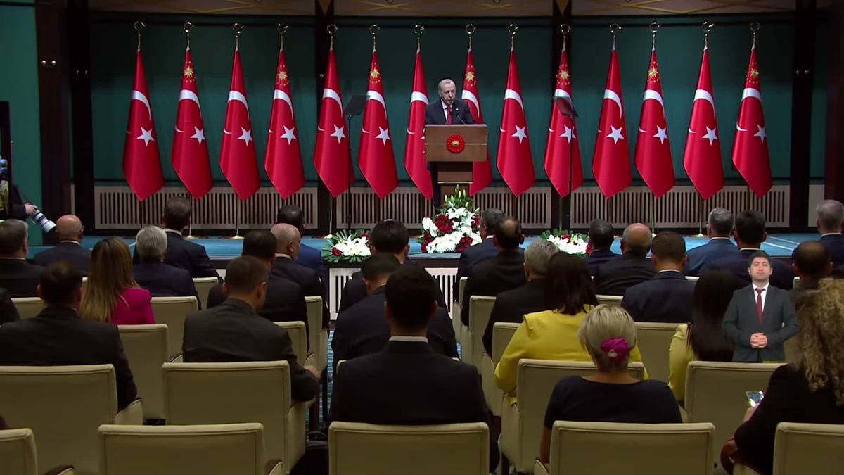 Cumhurbaşkanı Erdoğan: Yeni yasal düzenleme önümüzdeki günlerde TBMM\'nin takdirine sunulacak