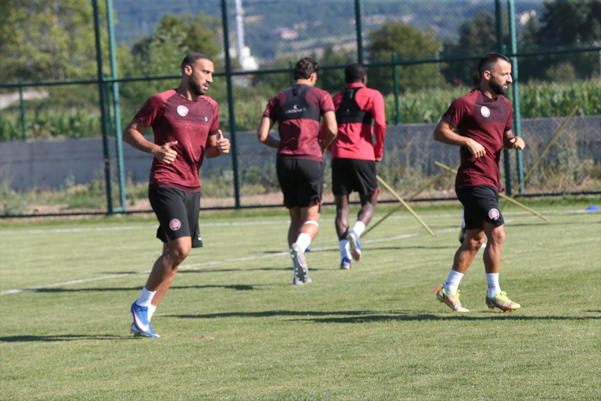 Karagümrük Bolu\'da Kamp Yapıyor