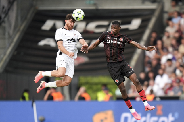 Kara Kartal'dan şov! Beşiktaş galibiyetle turladı