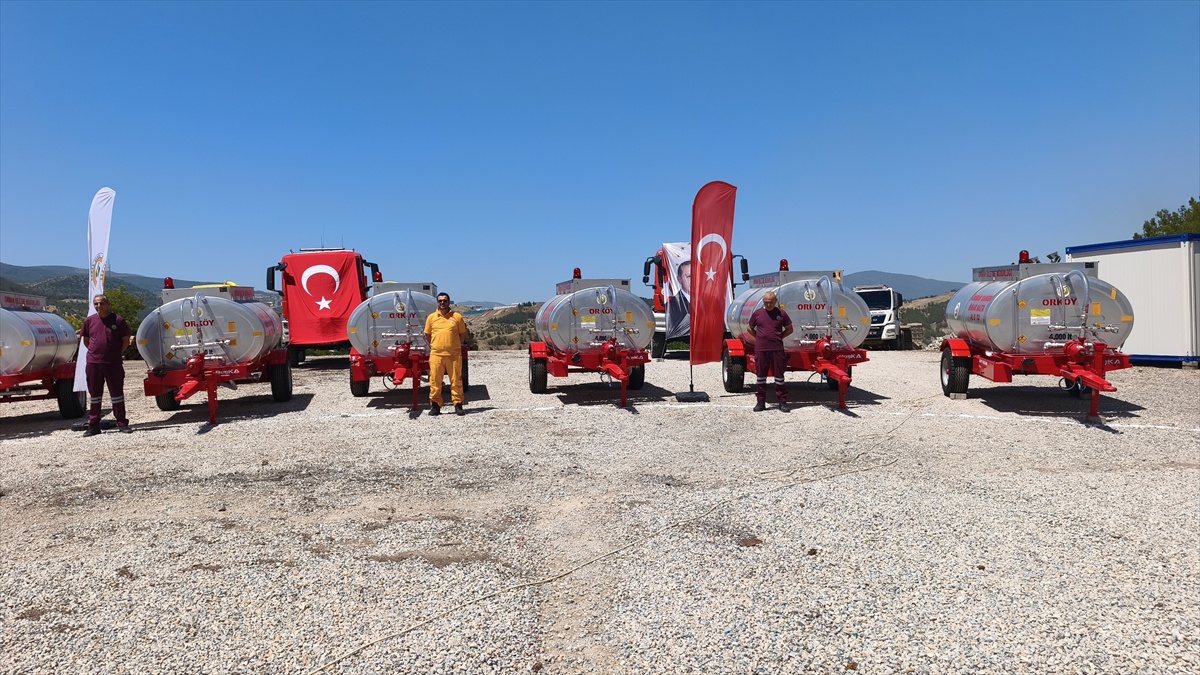 Karabük\'te Su Tankeri Dağıtımı ve Faydalı Böcek Salımı Yapıldı