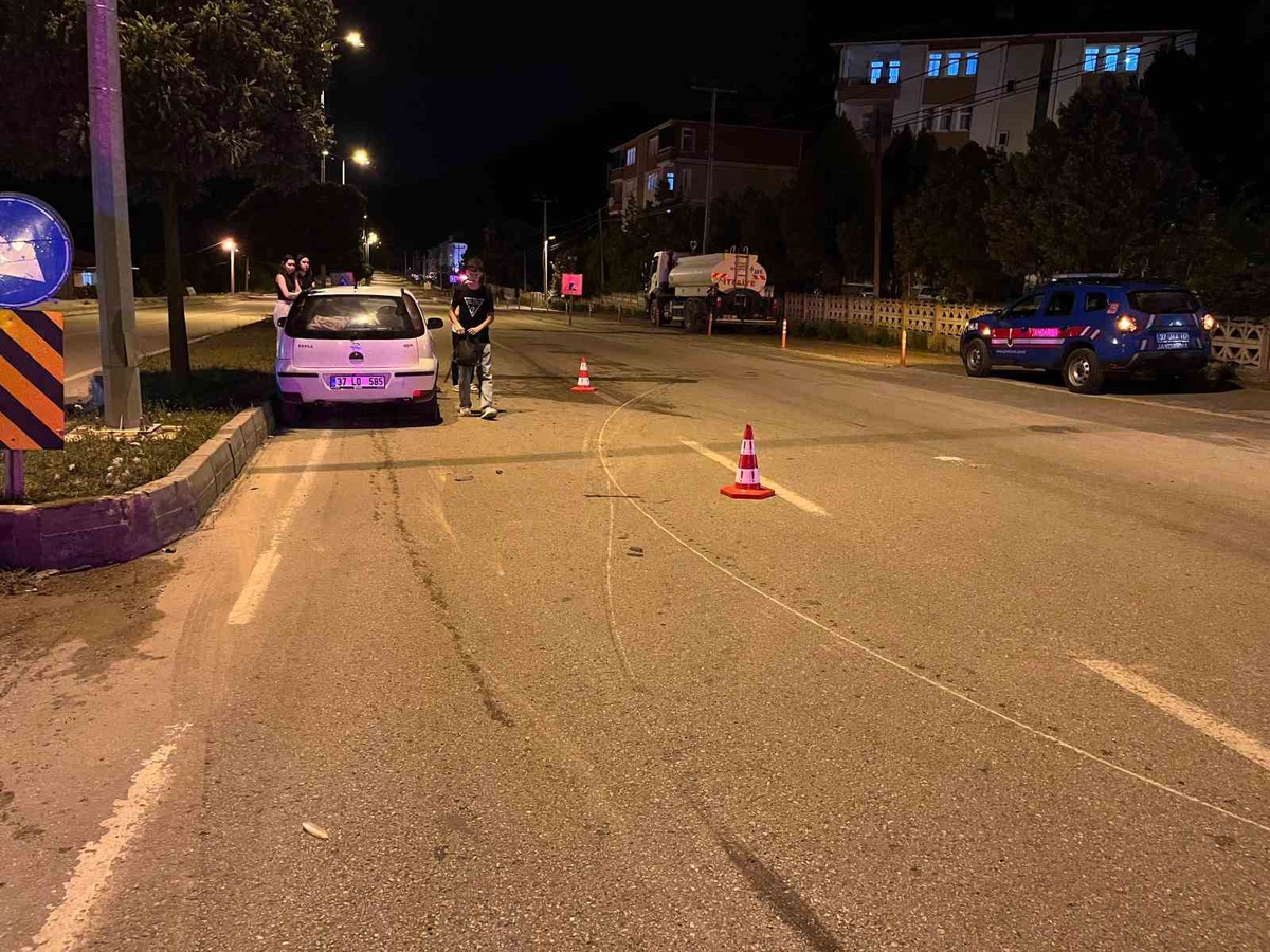 Kastamonu\'da Trafik Kazası: 2 Yaralı