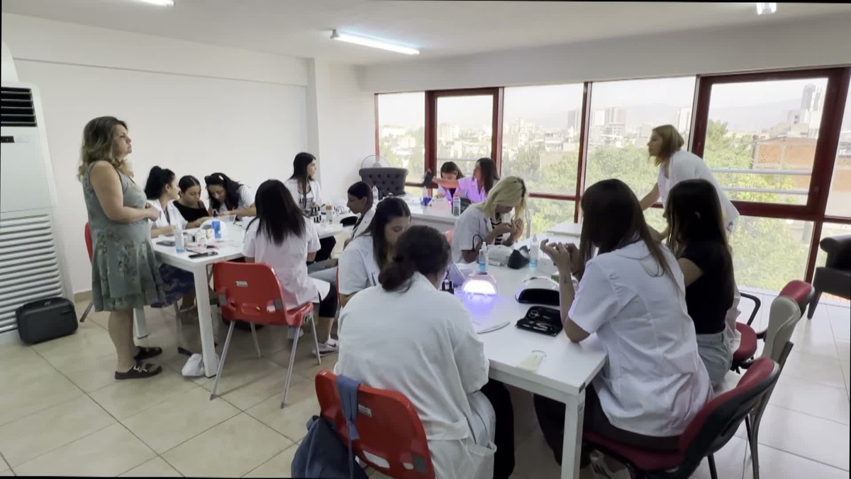 Konaklı kadınlar ücretsiz kurslarla meslek öğreniyor