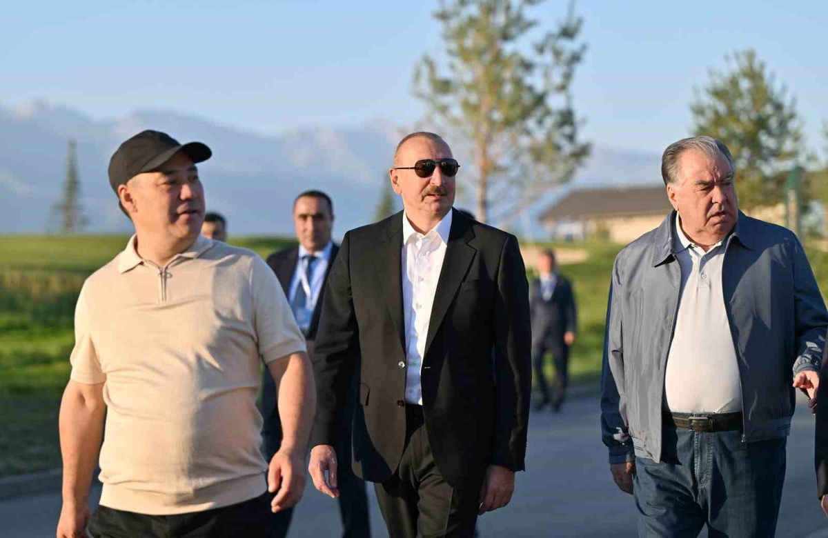 Kırgızistan\'da Golf Kulübü Açılışı