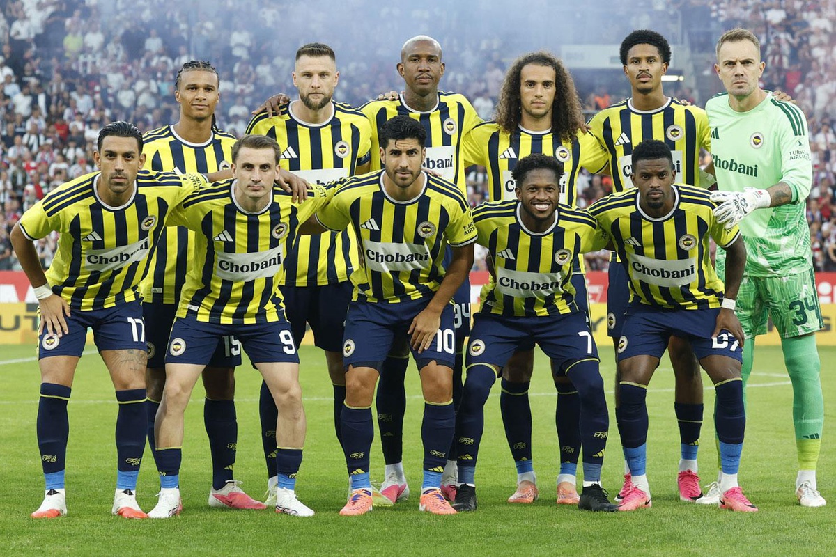 Polonya basını, Fenerbahçeli yıldızı yere göğe sığdıramadı