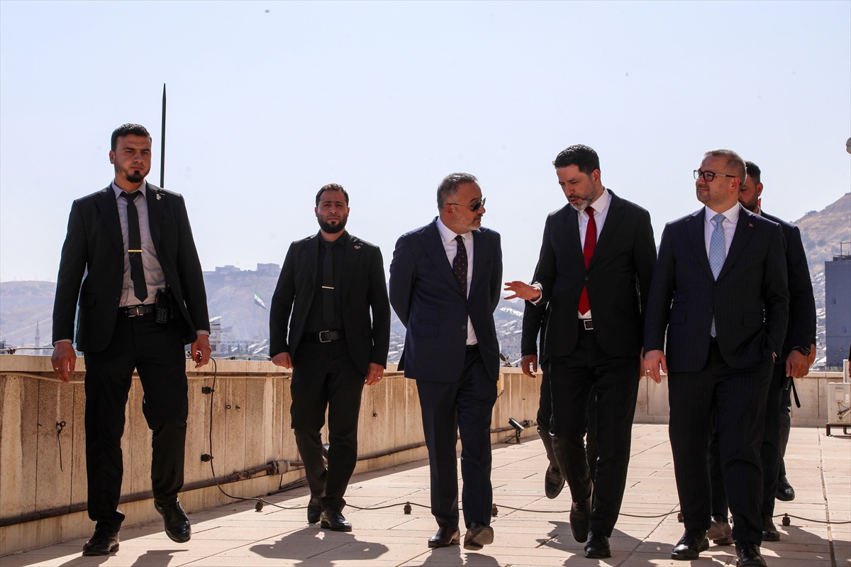 TCMB Başkanı Karahan, Şam\'da temaslarda bulundu