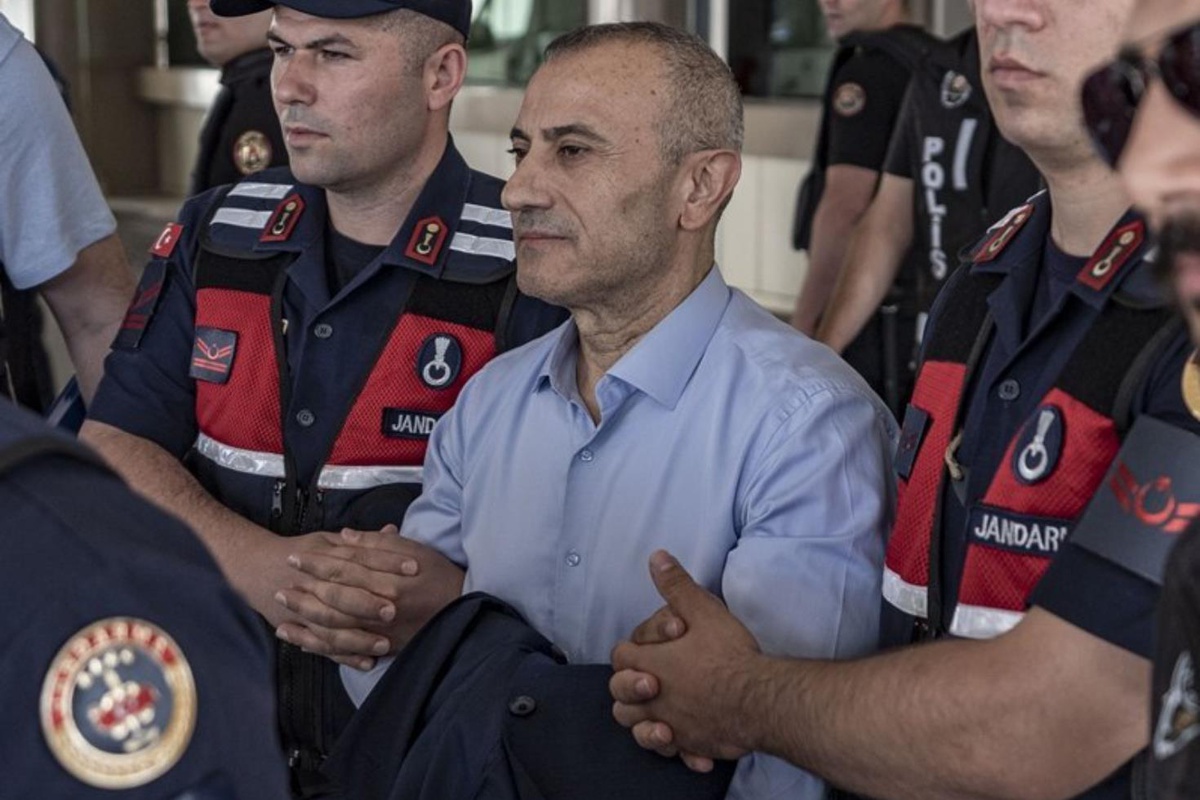 Tuncay Sonel\'in mal varlığı ortaya çıktı: O maaşla bu serveti nasıl yaptın Vali Bey?