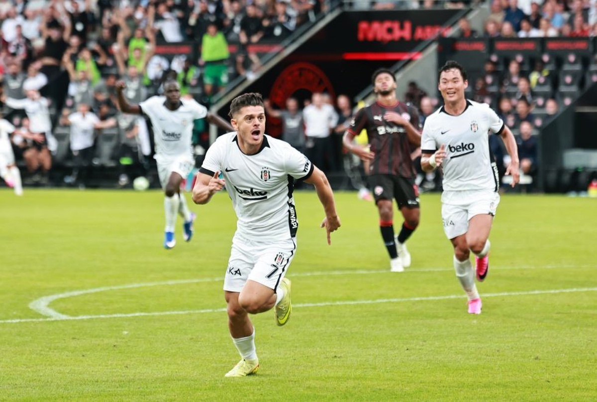 Beşiktaş, Midtjylland\'ı Geçerek Turu Geçti