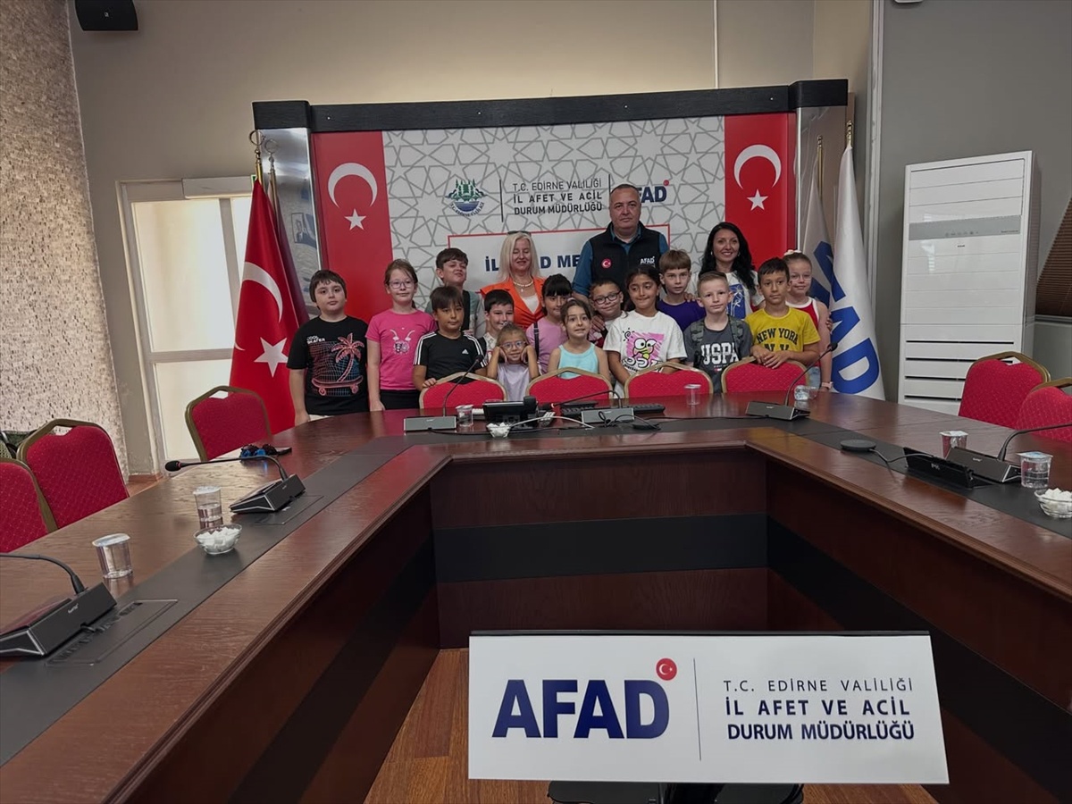 Edirne\'de Afet Farkındalık Eğitimleri