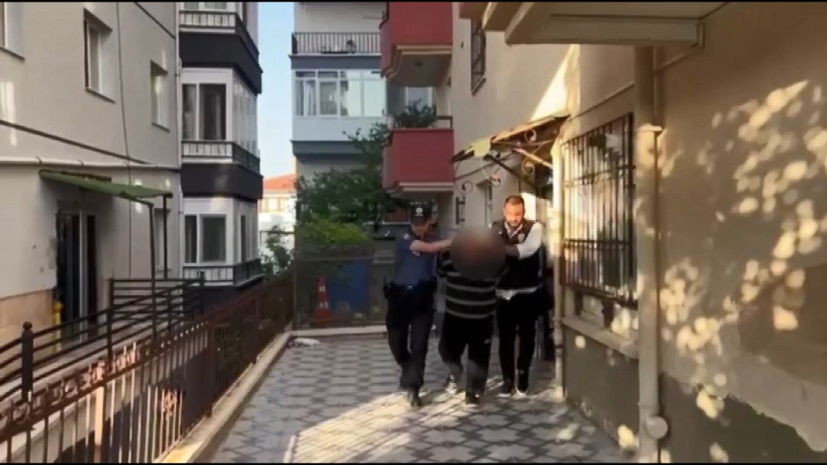 İnternet Dolandırıcılarına Operasyon