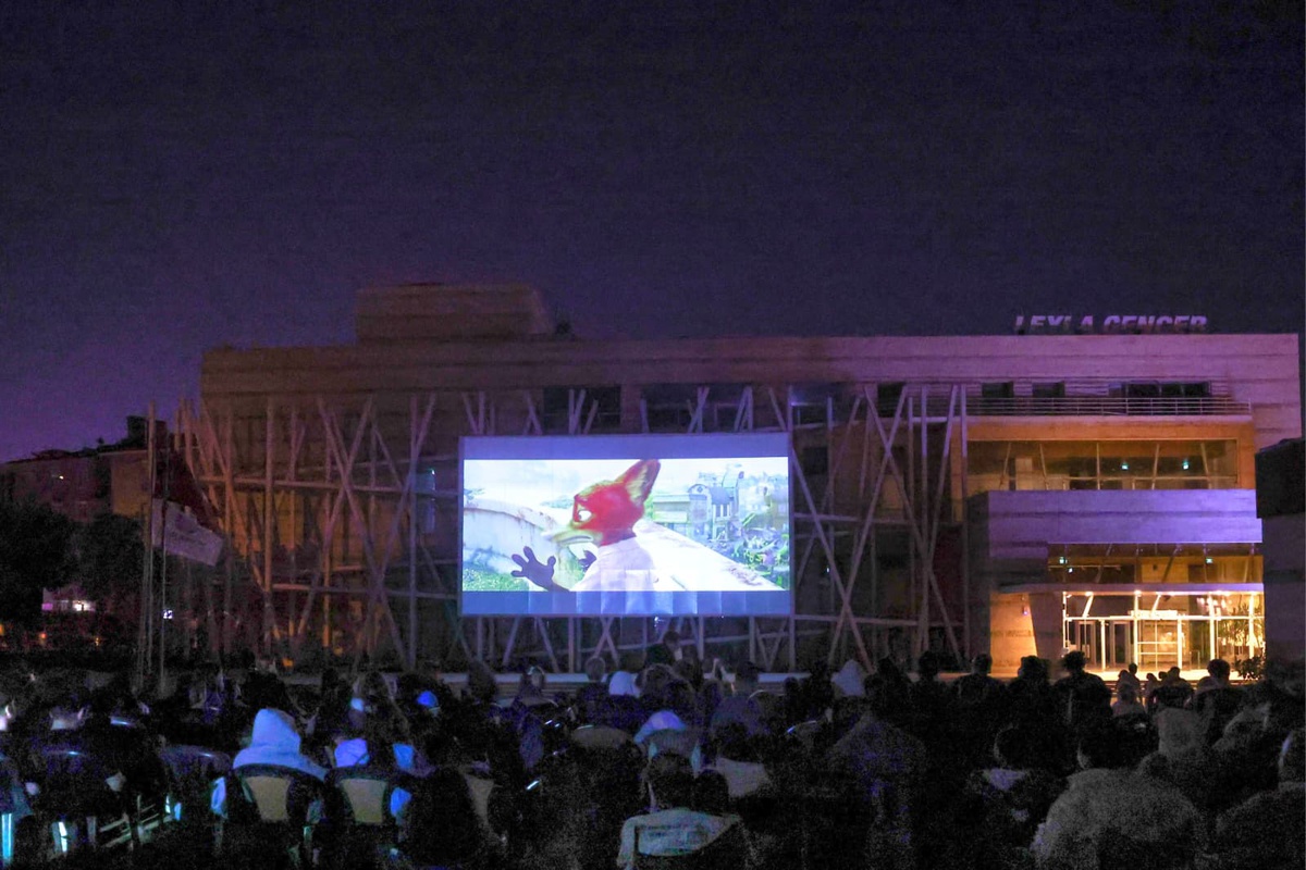 Bakırköy\'de "Açık Hava Sinema Günleri" devam ediyor