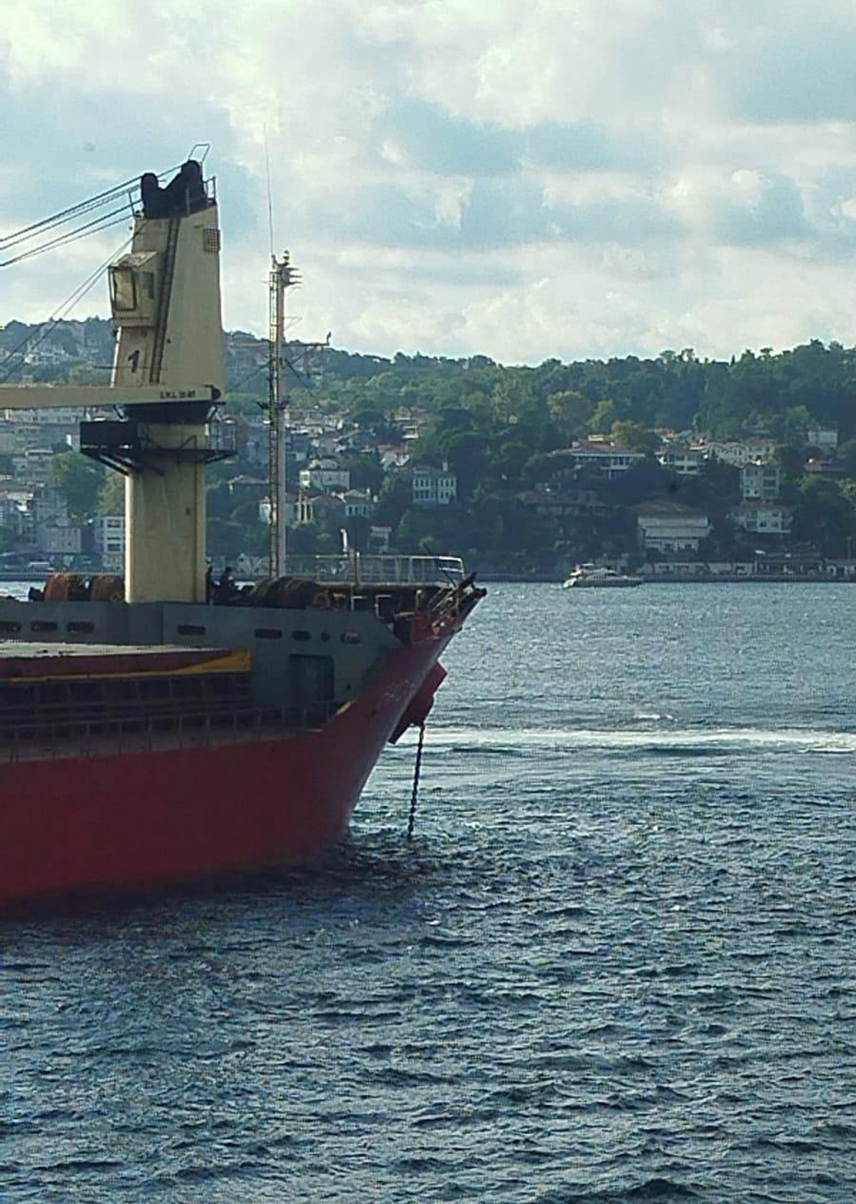 İstanbul Boğazı\'nda Gemi Trafigi Askıya Alındı