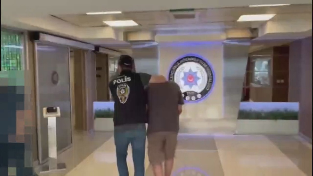 Eş zamanlı operasyonda 26 kişi gözaltında