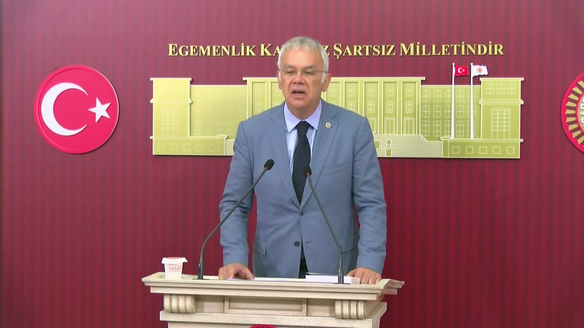 AK Parti Sağlık Politikaları Eleştiriliyor