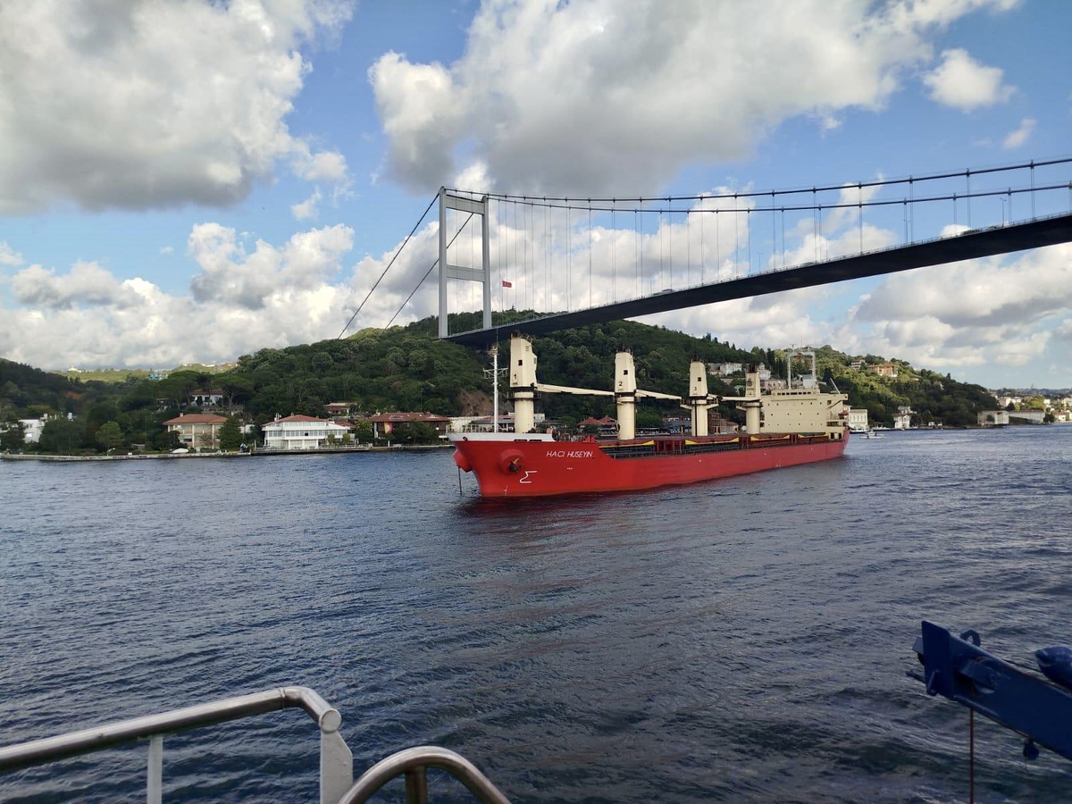 İstanbul Boğazı\'nda Gemi Trafiği Açılıyor