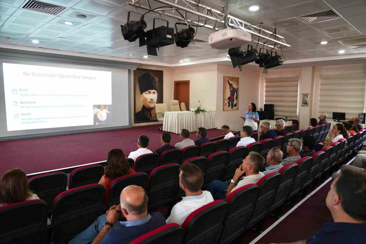 Muğla\'da Çocuk Hakları Eğitimi Kursu Başladı