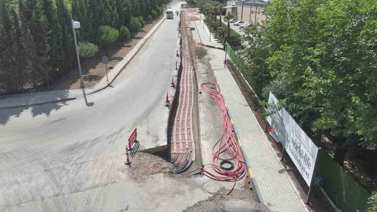 Muradiye OSB\'de Yeni Enerji Hattı Yatırımları