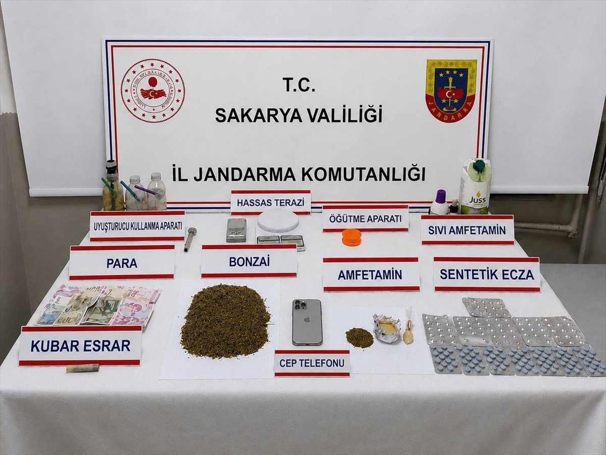 Akyazı\'da Uyuşturucu Operasyonu: 1 Tutuklama