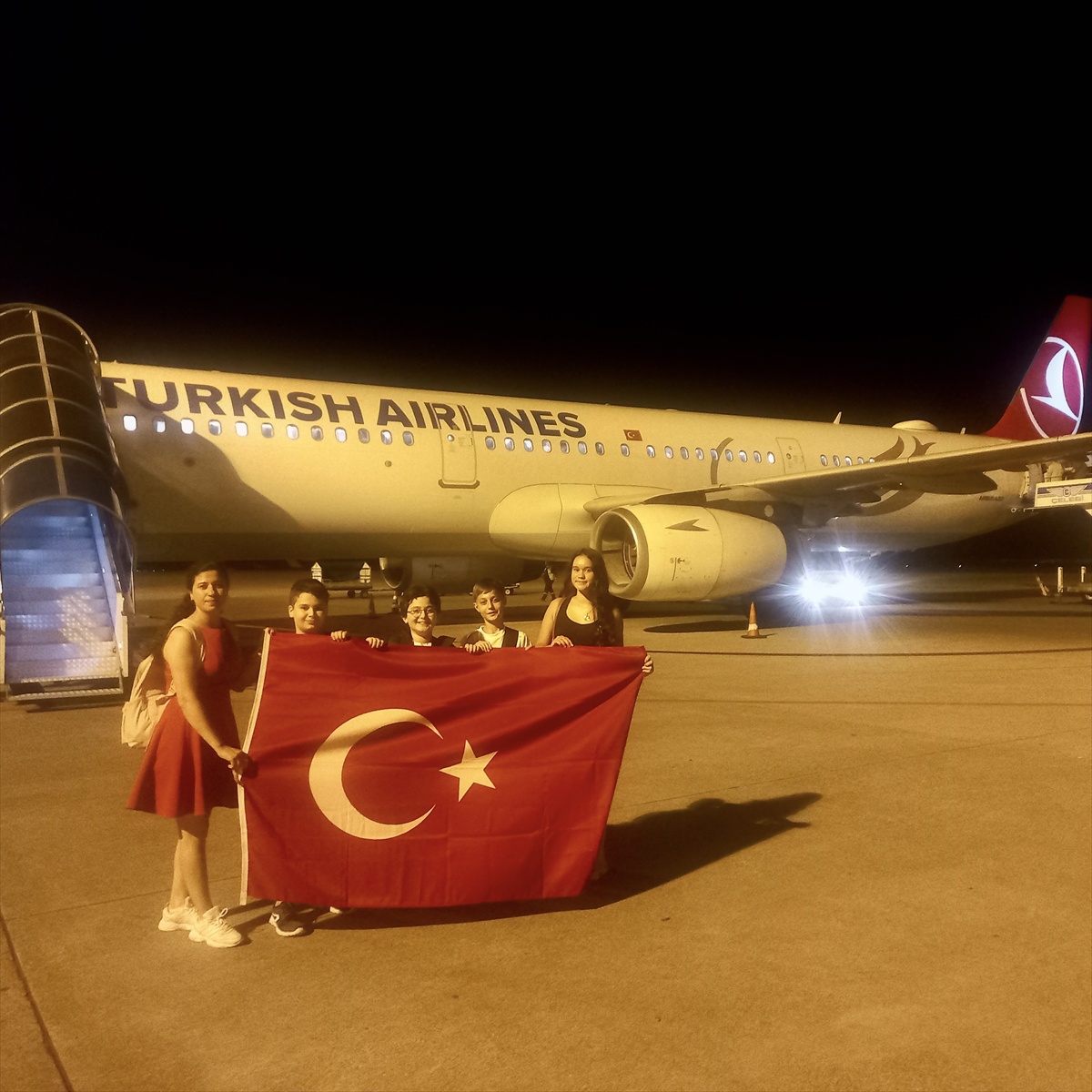 Türk Öğrenciler AIMO İçin Vietnam\'da