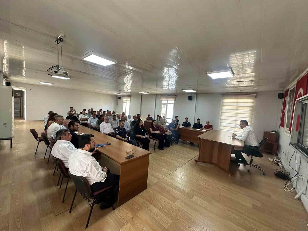 Sarıgöl\'de Orman Yangınları İçin Toplantı