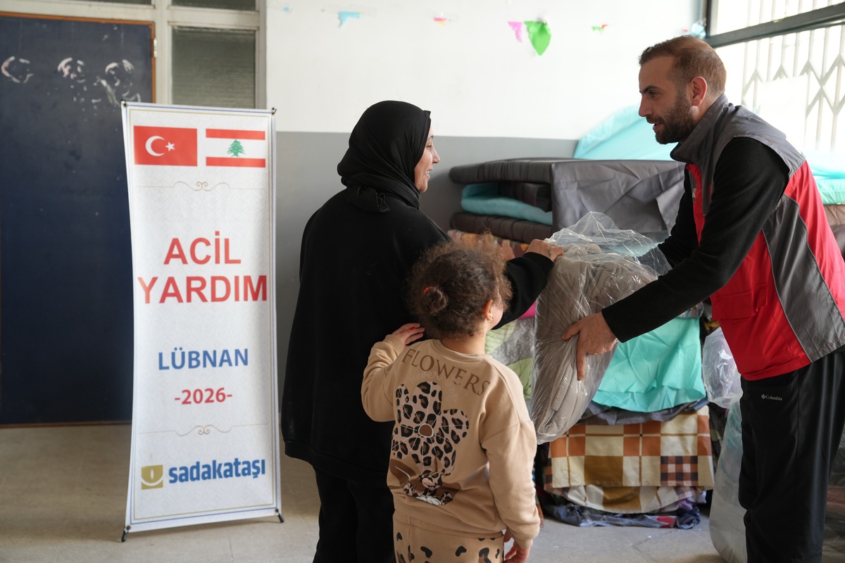 Türkiye\'den Lübnan\'a 1,2 Milyar TL İnsani Yardım