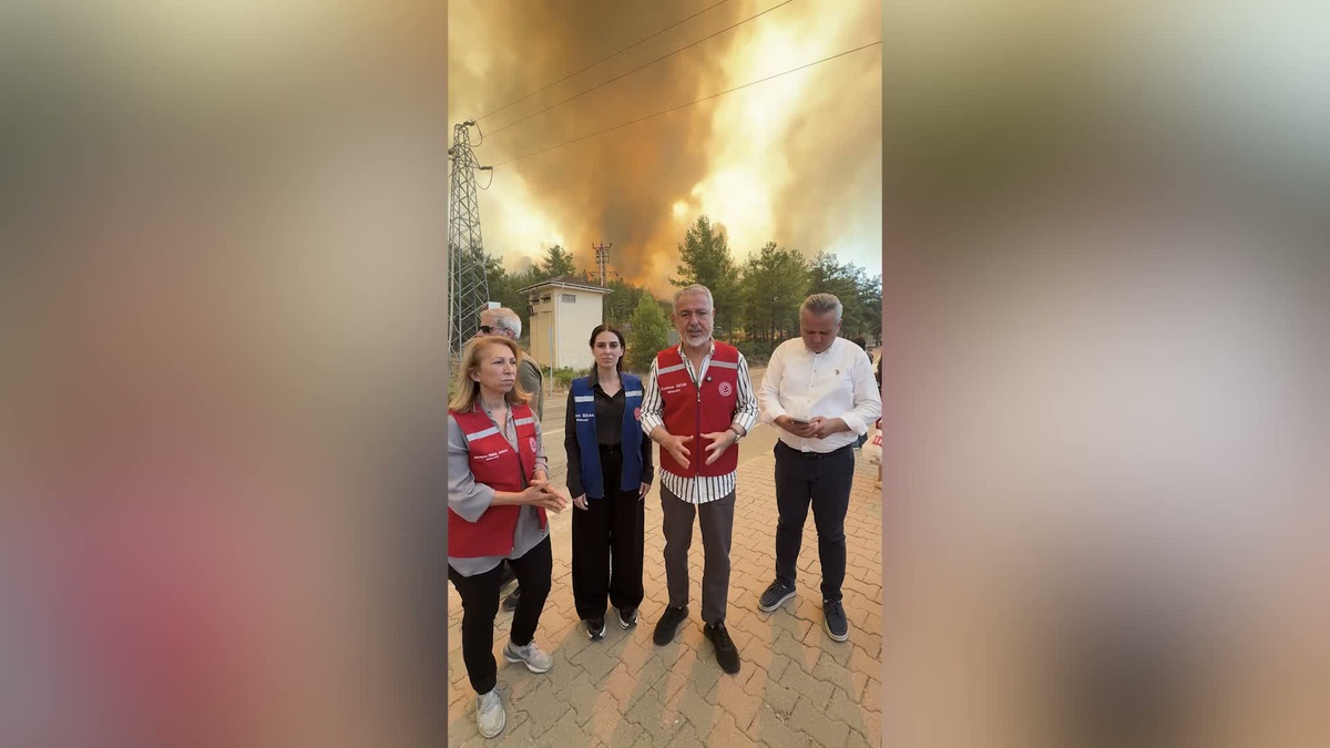 Fethiye\'deki Orman Yangınına Acil Destek Çağrısı