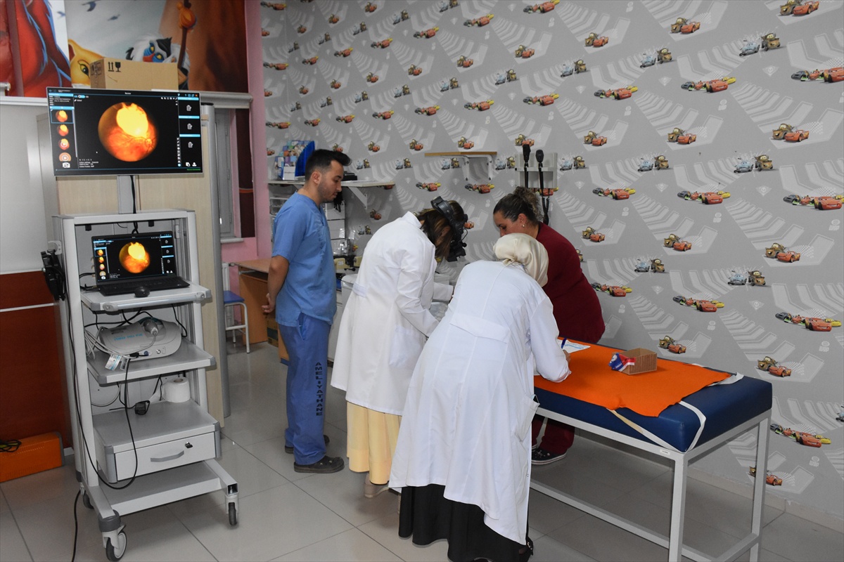 Prematüre Bebeklere Göz Taraması