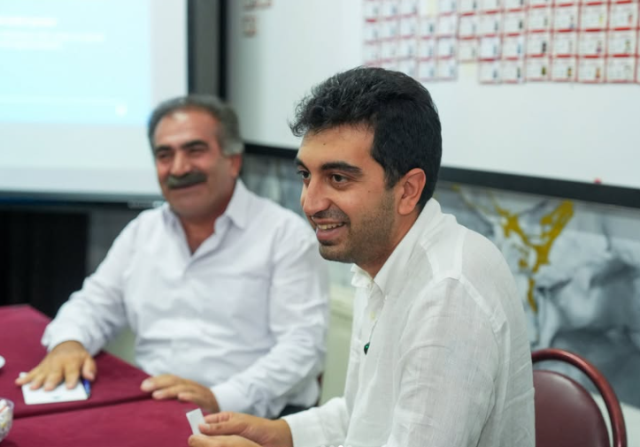 AK Parti’ye geçen Tuzla Belediye Başkanı Eren Ali Bingöl’den dikkat çeken veda