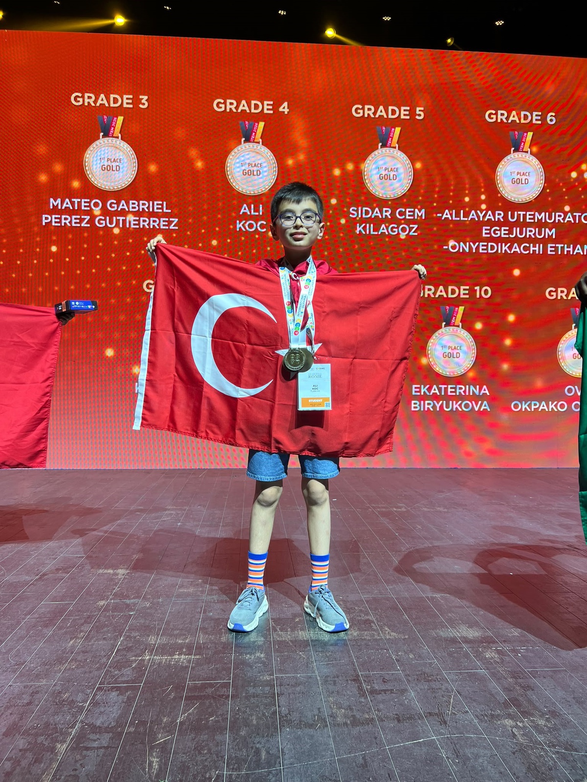 İki Türk Öğrenci STEM Olimpiyatları\'nda Şampiyon Oldu