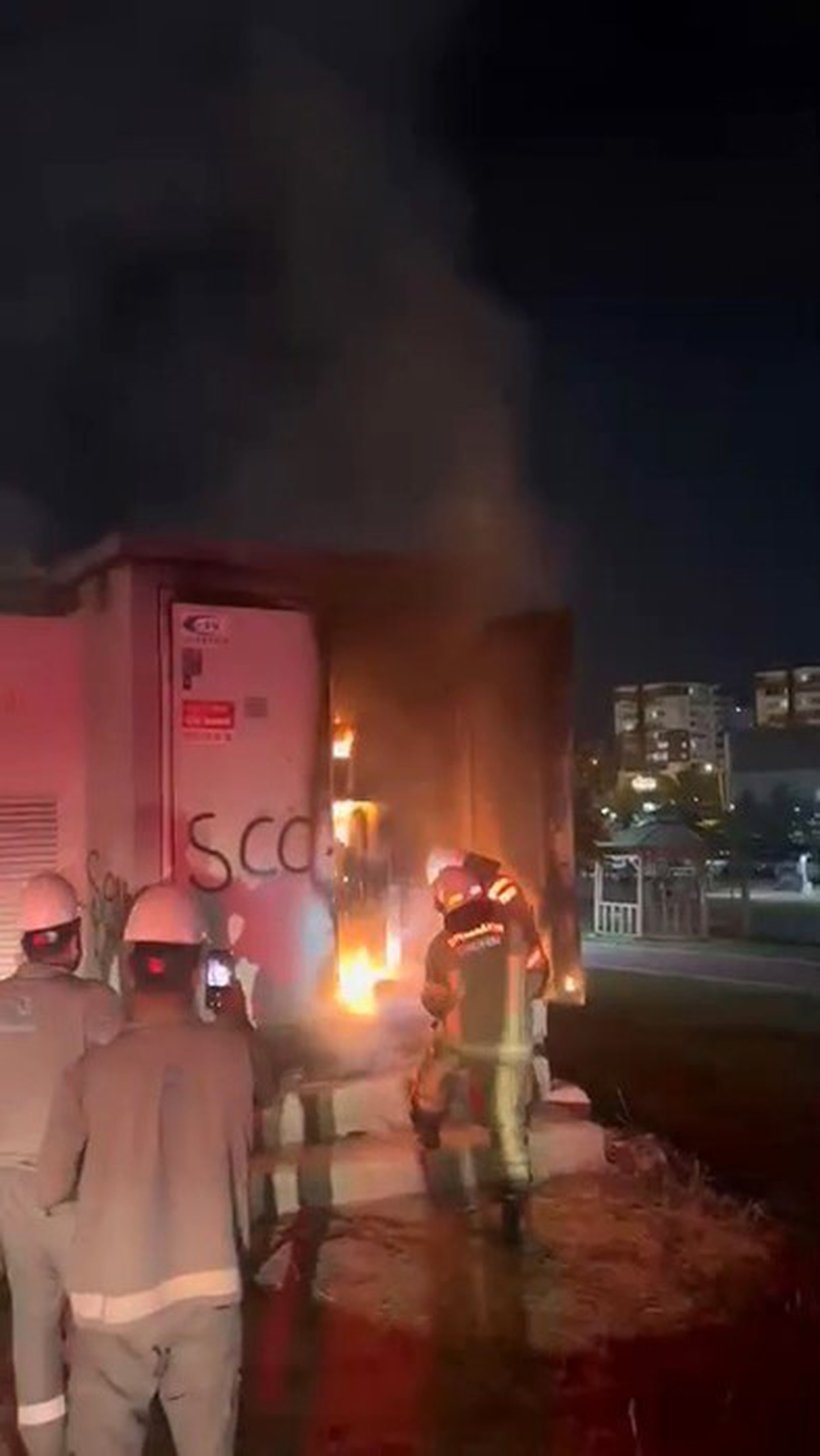 Diyarbakır\'da Trafo Yangını Kontrol Altına Alındı