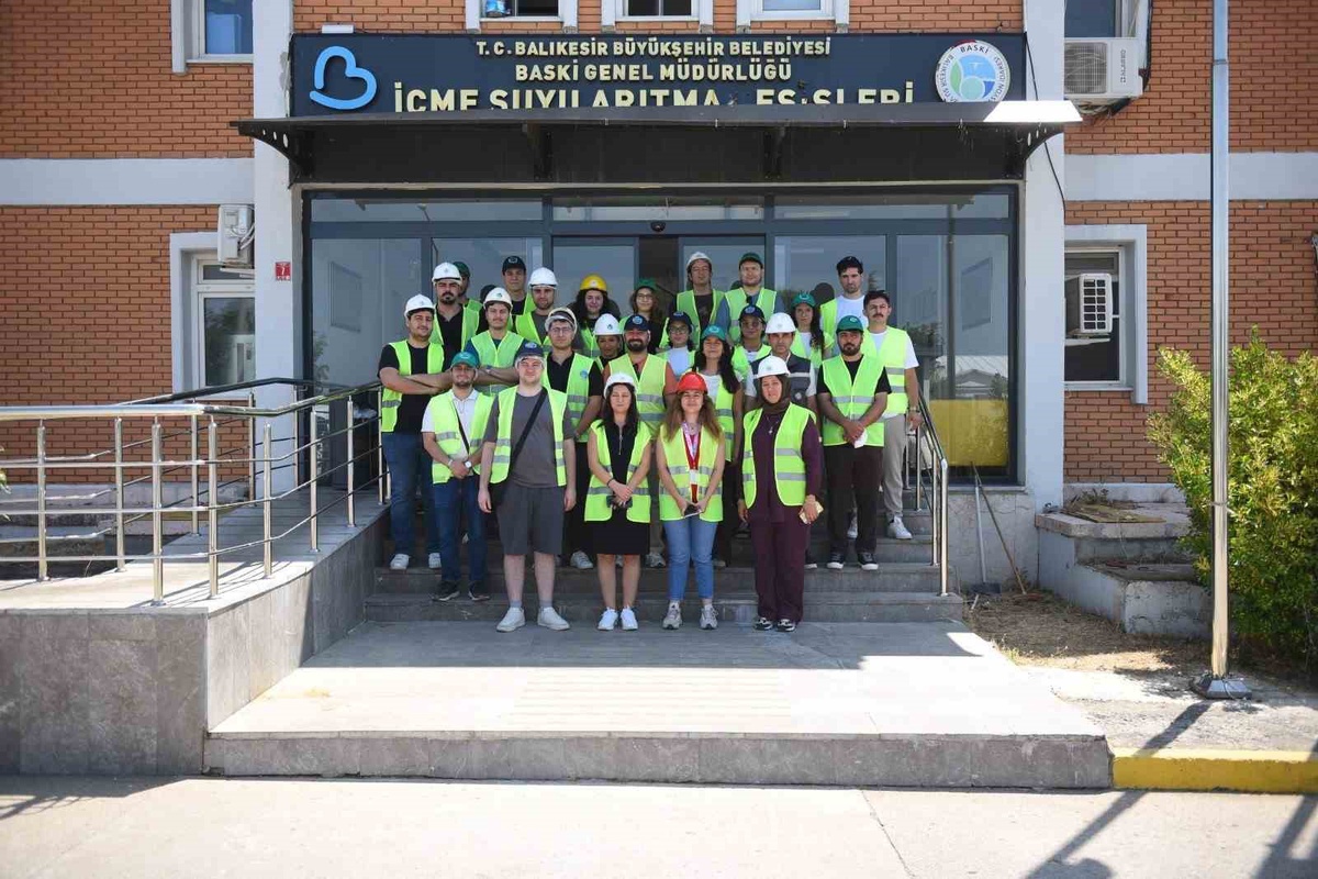 BASKİ\'den Tıp Öğrencilerine Su Tesisinde Teknik Gezi