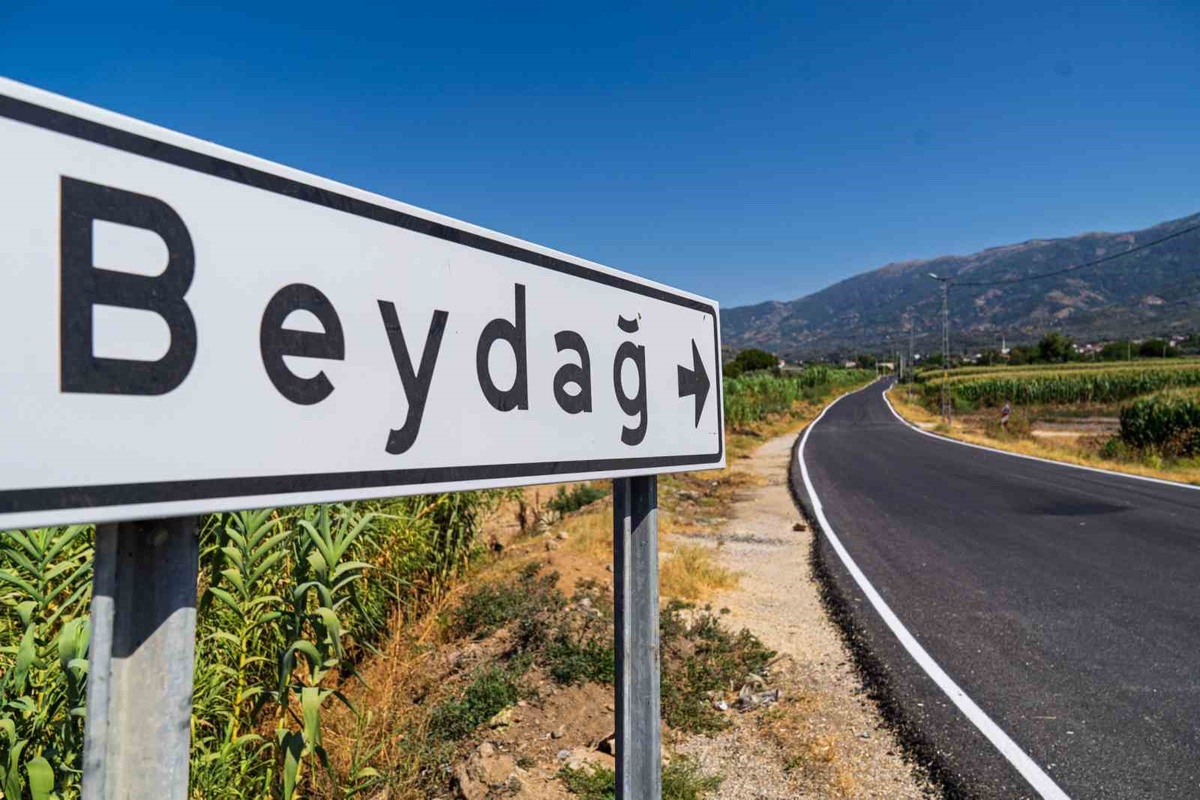 Beydağ’ın yıllardır beklediği yol hizmete açıldı