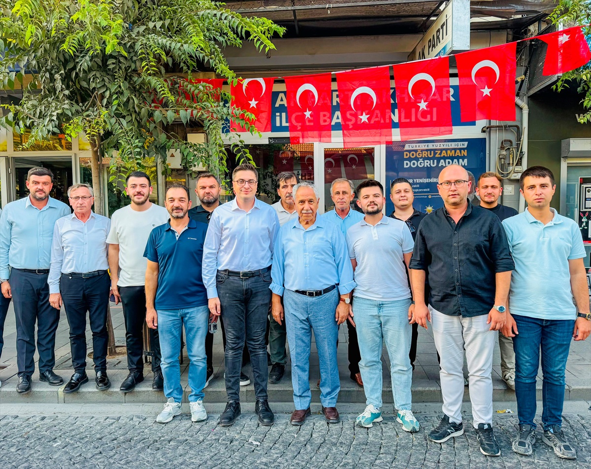 Bülent Arınç Manisa\'da Ziyaretlerde Bulundu