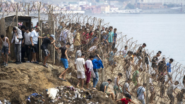 İspanya'nın Ceuta bölgesindeki düzensiz göç geçişlerinde can kaybı 57'ye yükseldi