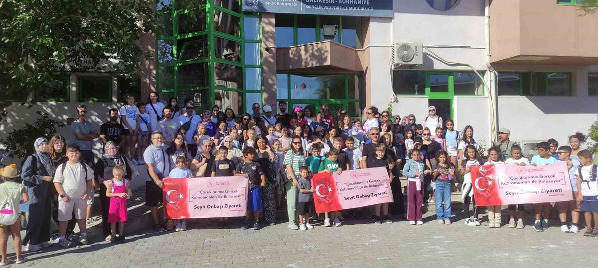 Gençler Kahramanlarla Buluştu
